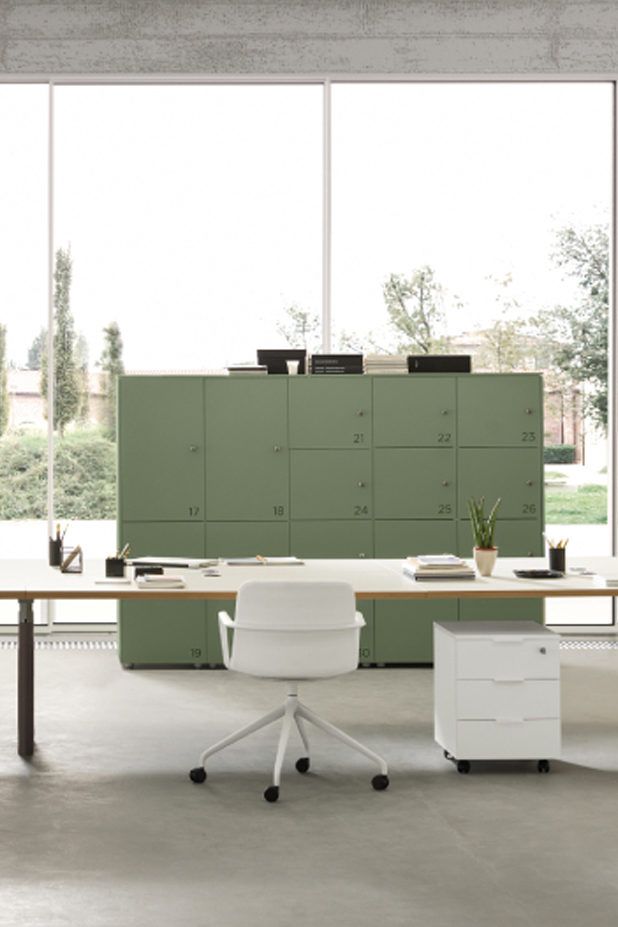 Bureau openspace design blanc