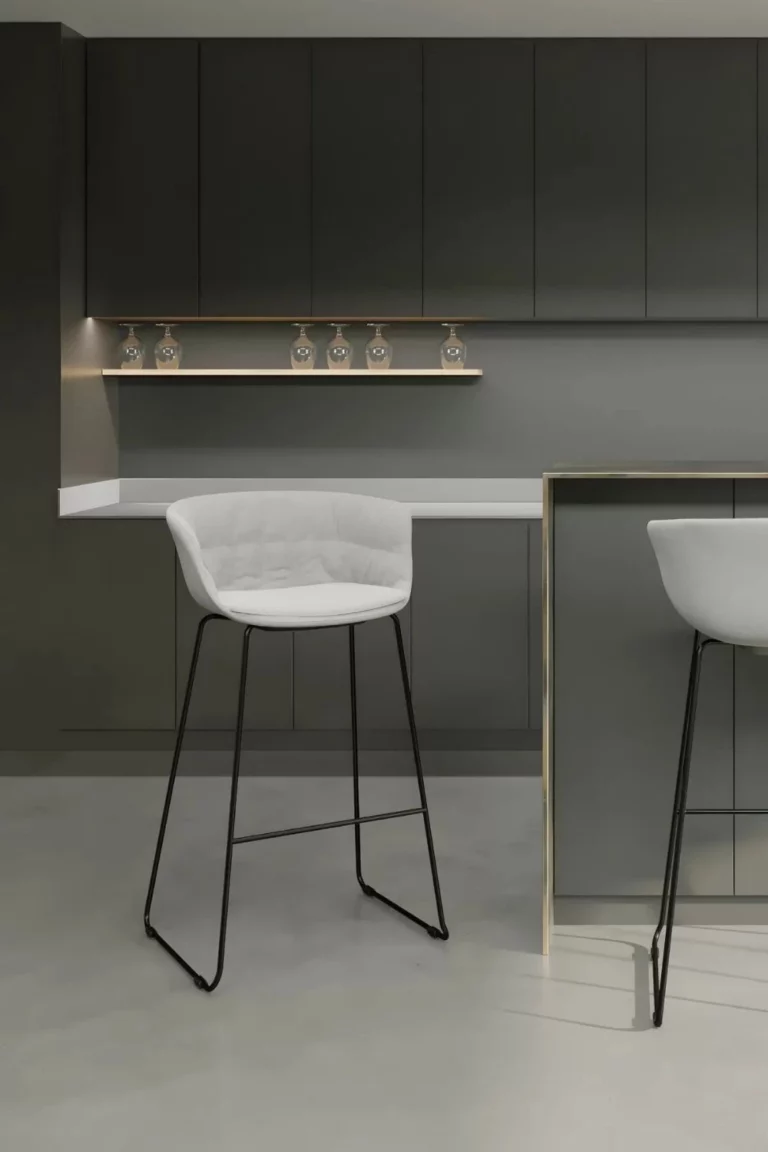 Tabouret haut pied métal Flow